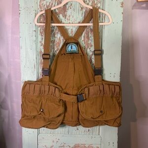 Men’s outdoor sportsman brown canvas hunting vest with adjustable straps